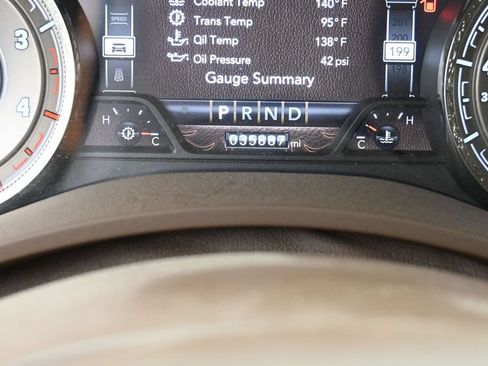 Used 2022 RAM 3500 Limited AWD/4WD image 29