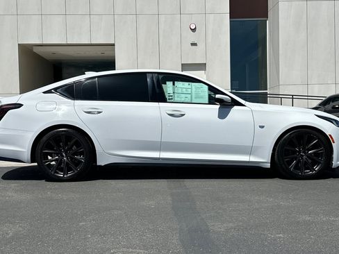 Used 2020 Cadillac CT5 Sport RWD image 2