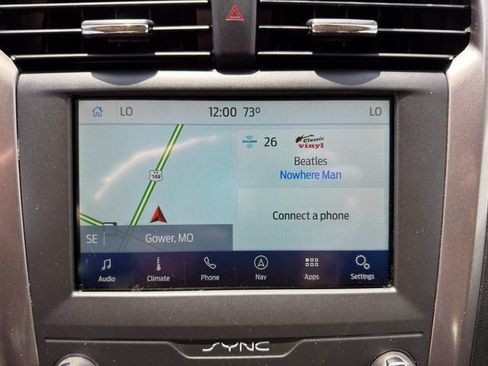 Used 2020 Ford Fusion SE FWD image 22