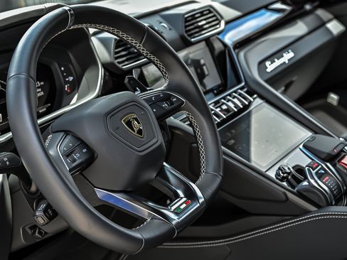 Used 2023 Lamborghini Urus S AWD/4WD image 26