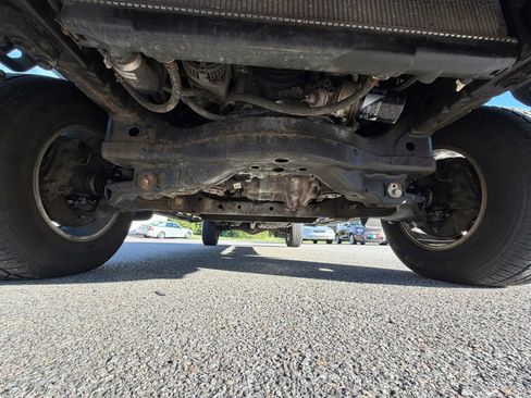 Used 2005 Toyota Tundra SR5 AWD/4WD image 32
