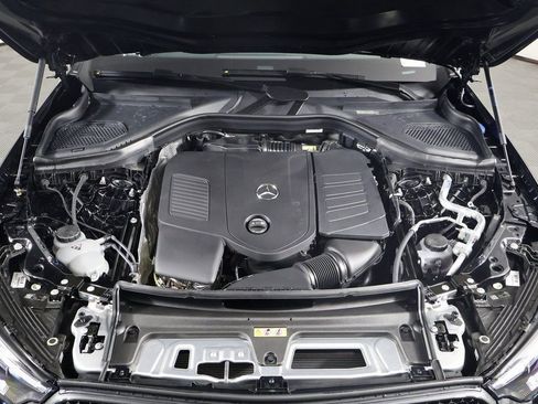 New 2026 Mercedes-Benz GLC 300 image 9