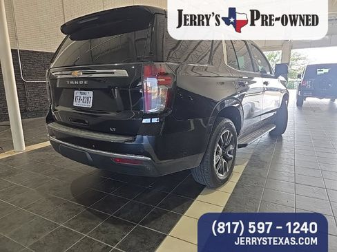 Used 2021 Chevrolet Tahoe LT w/ LT Signature Package RWD image 6