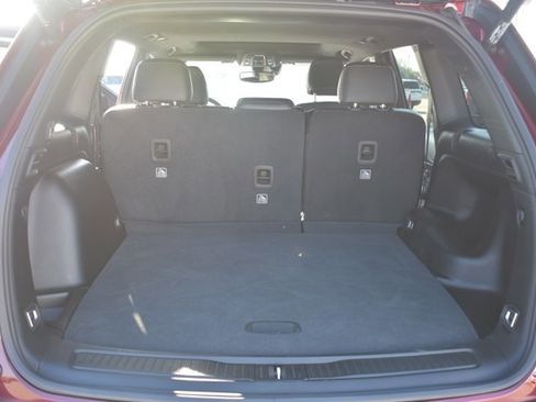 Used 2023 Jeep Grand Cherokee Altitude AWD/4WD image 17