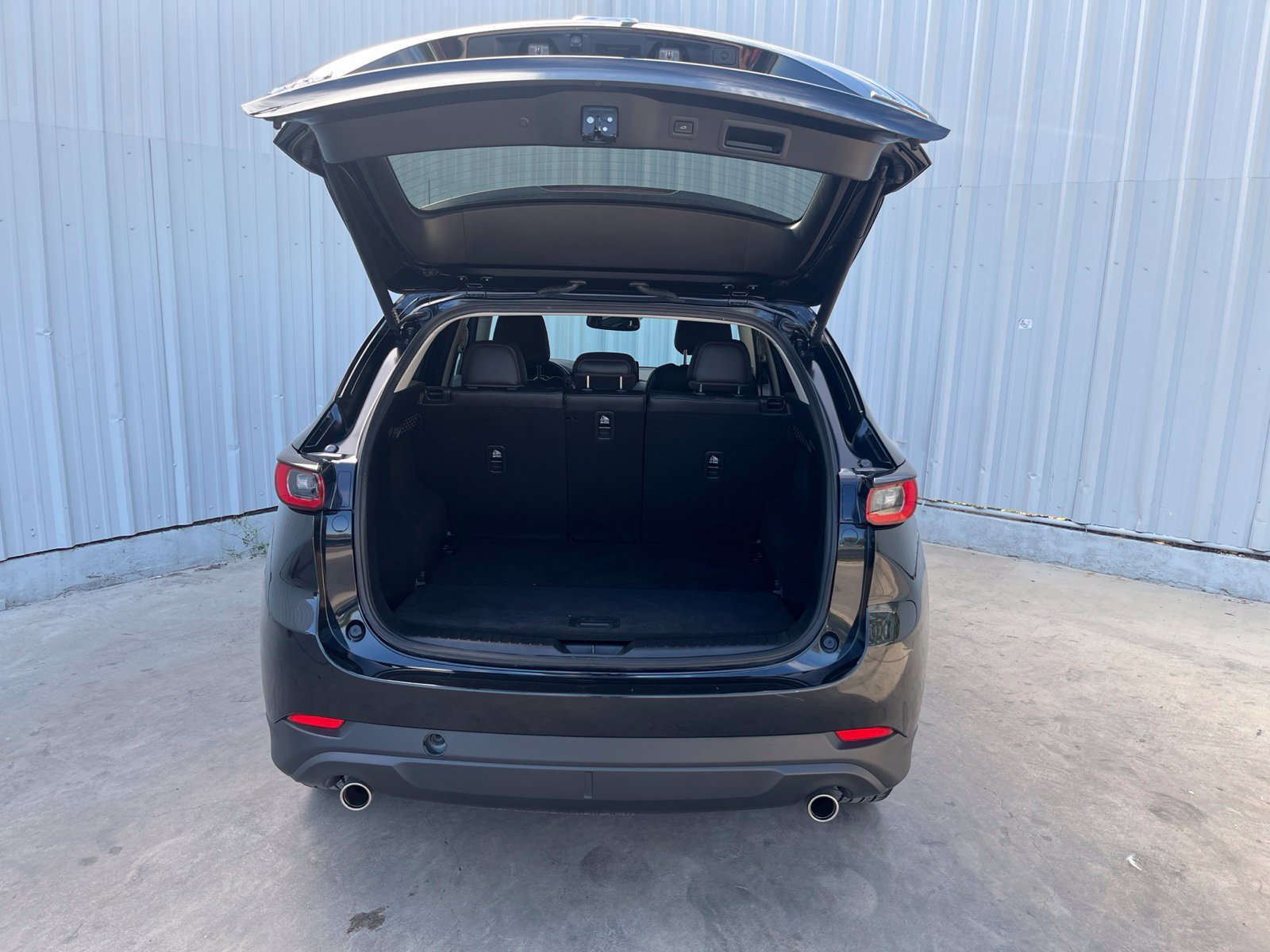 Certified 2025 MAZDA CX-5 Carbon Edition AWD/4WD image 9