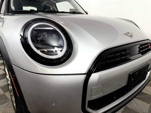 Used 2025 MINI Cooper S FWD image 24
