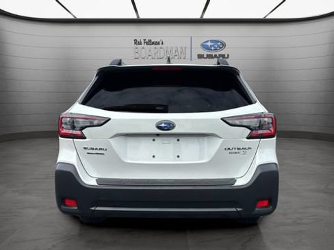 Used 2024 Subaru Outback Premium AWD/4WD image 6