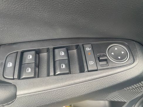 Used 2024 Kia Seltos EX AWD/4WD image 10