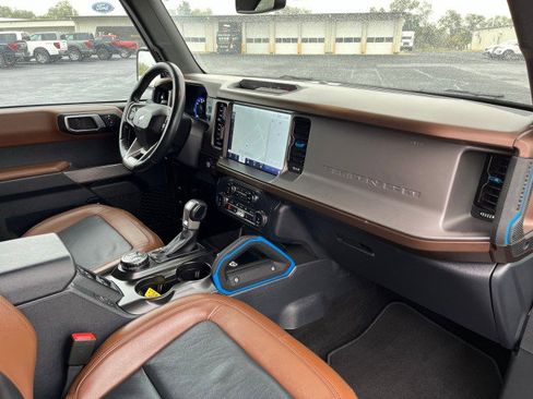 Used 2022 Ford Bronco Outer Banks image 21