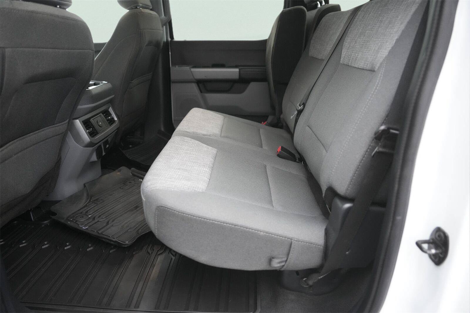 Used 2023 Ford F350 XLT w/ 360-Degree Camera Package AWD/4WD image 12