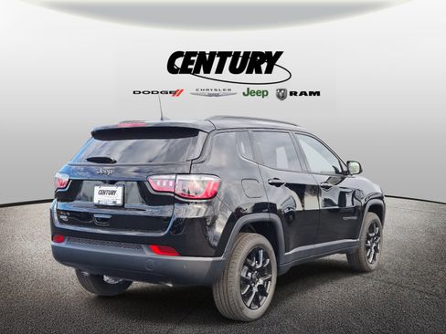 New 2026 Jeep Compass Latitude AWD/4WD image 3