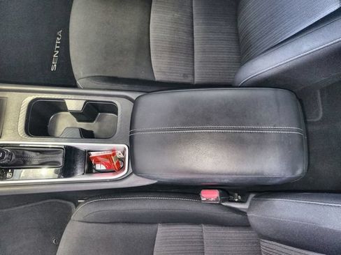 Used 2023 Nissan Sentra SV FWD image 21