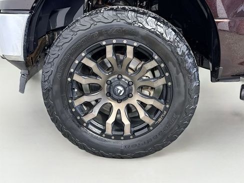 Used 2019 Ford F150 XLT image 28