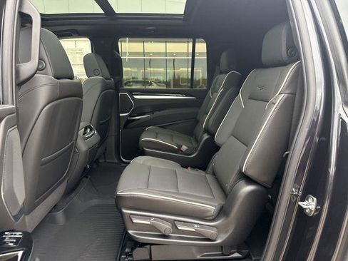 New 2026 Cadillac Escalade ESV Sport image 11