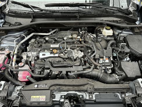 Used 2025 Toyota Corolla Cross AWD Hybrid image 15