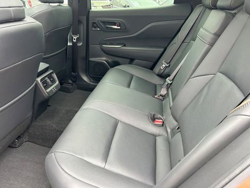 Used 2023 Toyota Crown Platinum image 16