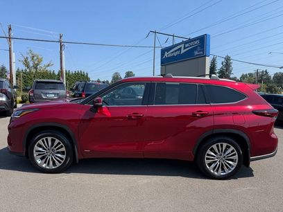 Used 2026 Toyota Highlander Platinum