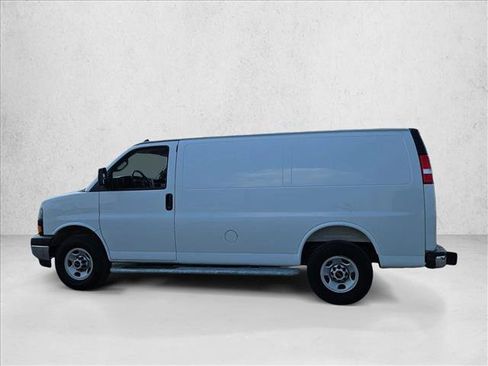 Used 2025 GMC Savana 2500 w/ Driver Convenience Package RWD image 27