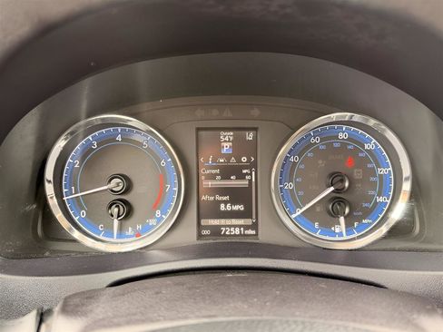 Used 2017 Toyota Corolla SE w/ Carpet Mat Package (TMS) image 21