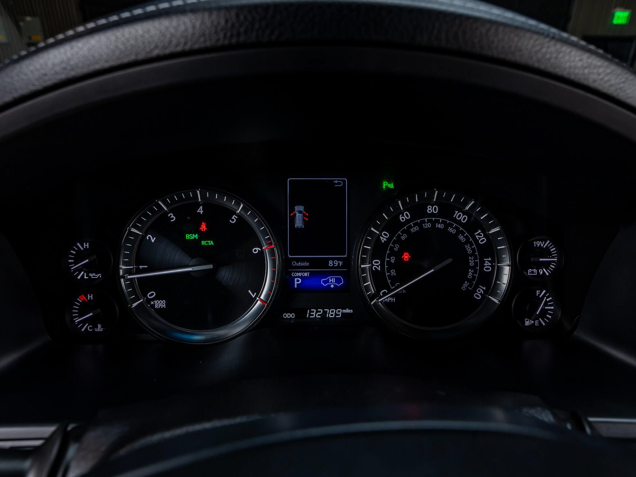 Used 2017 Lexus LX 570 4WD image 17