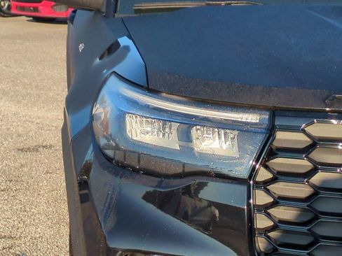 New 2026 Ford Explorer ST-Line w/ ST-Line Street Pack image 10