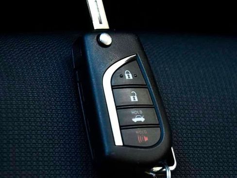 Certified 2024 Toyota Corolla LE image 23