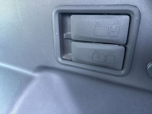 Used 2020 Chevrolet Equinox LT image 53