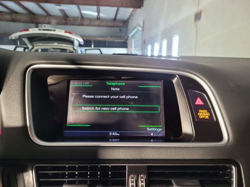 Used 2016 Audi Q5 2.0T Premium Plus w/ Technology Package image 31