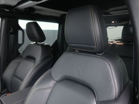 New 2025 Ford Bronco Badlands image 17