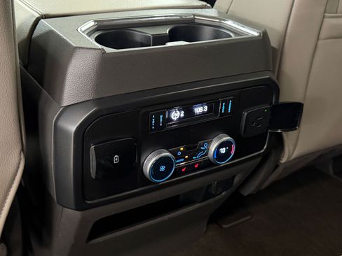 Used 2021 Ford Expedition Limited RWD image 44