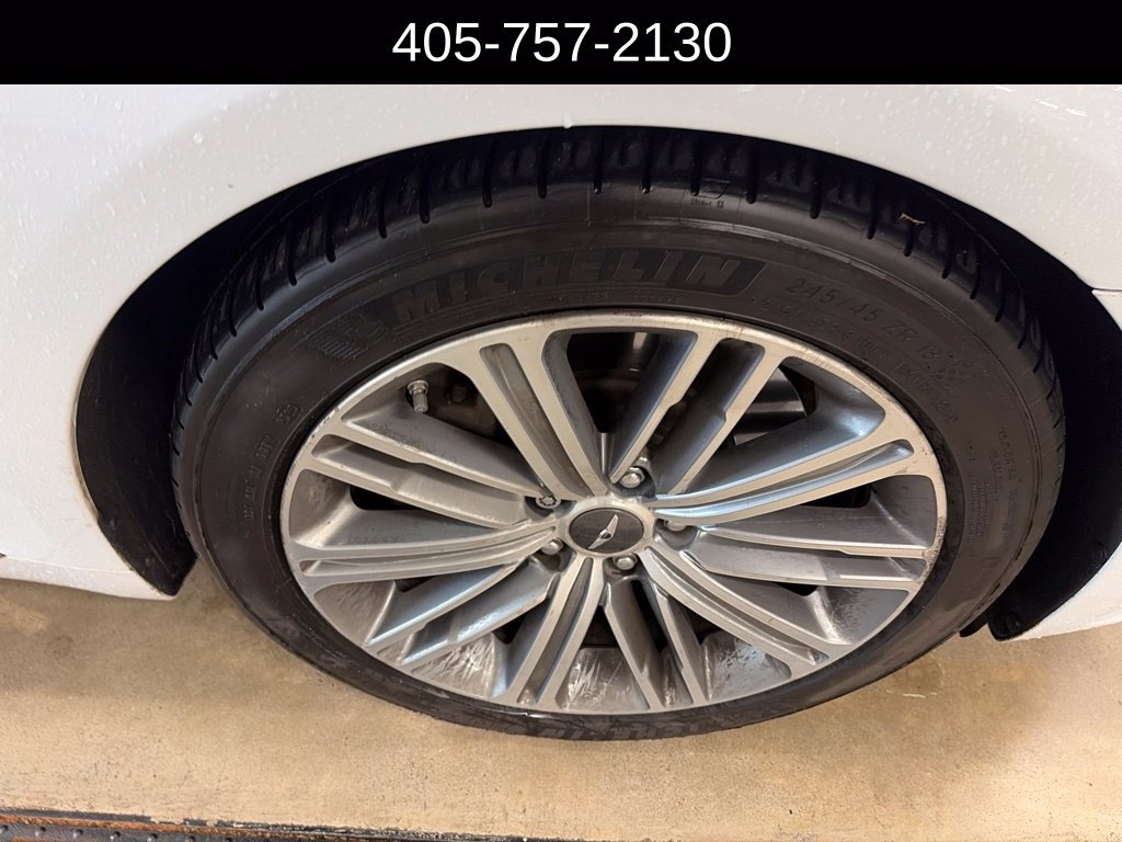 Used 2018 Genesis G80 3.8 RWD image 15