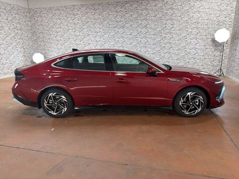 New 2026 Hyundai Sonata SEL FWD image 4