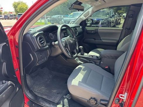 Used 2021 Toyota Tacoma SR w/ SX Package AWD/4WD image 17