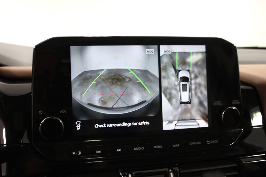 Used 2023 Nissan Pathfinder Platinum AWD/4WD image 60