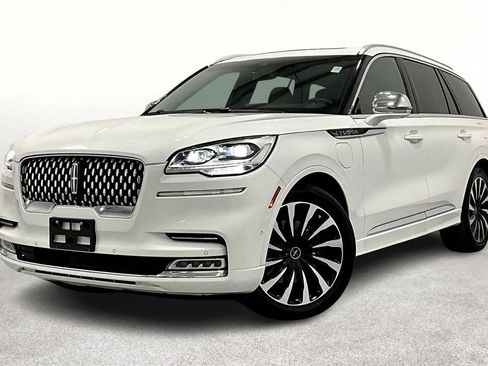 Used 2020 Lincoln Aviator Black Label Grand Touring w/ Class IV Trailer Tow Package AWD/4WD image 14