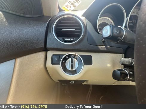 Used 2013 Mercedes-Benz C 250 Coupe image 23