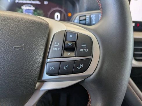 Certified 2025 Ford Explorer Active image 25