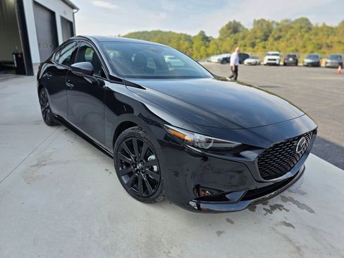 New 2025 MAZDA MAZDA3 s image 3