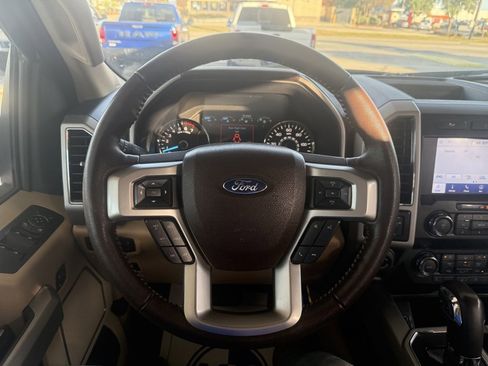 Used 2020 Ford F150 Lariat w/ Equipment Group 501A Mid image 23