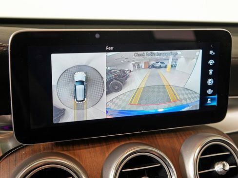 Certified 2022 Mercedes-Benz GLC 300 4MATIC image 23