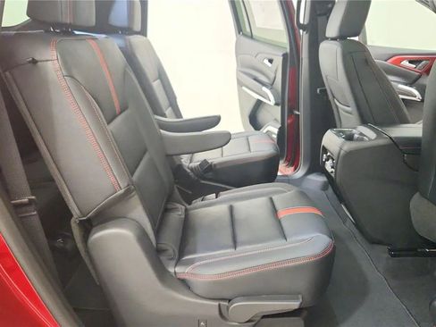 New 2026 Chevrolet Traverse RS image 38