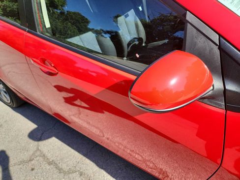 Used 2011 MAZDA MAZDA2 Sport FWD image 9