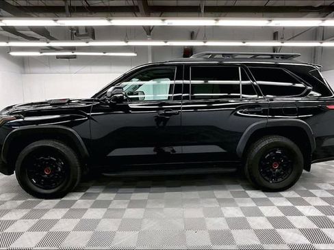 Used 2023 Toyota Sequoia TRD Pro AWD/4WD image 13