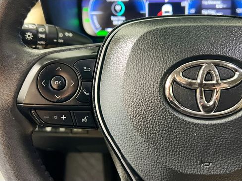 Used 2024 Toyota RAV4 Limited image 18