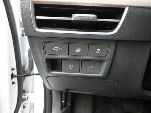 Used 2025 Hyundai Sonata SEL FWD image 18
