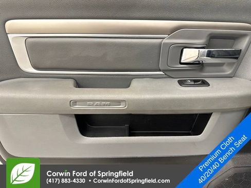 Used 2015 RAM 1500 Big Horn image 32