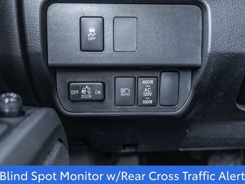 Used 2023 Toyota Tacoma TRD Sport AWD/4WD image 20
