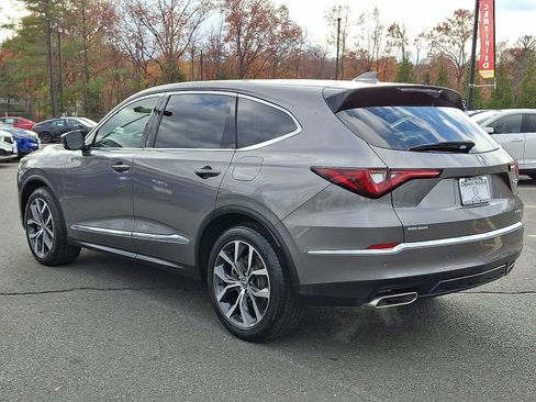 Used 2024 Acura MDX SH-AWD w/ Technology Package image 4