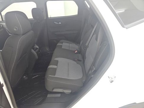 Used 2024 Chevrolet Blazer LT w/ Convenience Package image 3