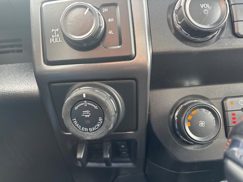 Used 2019 Ford F150 XLT w/ Equipment Group 302A Luxury image 22